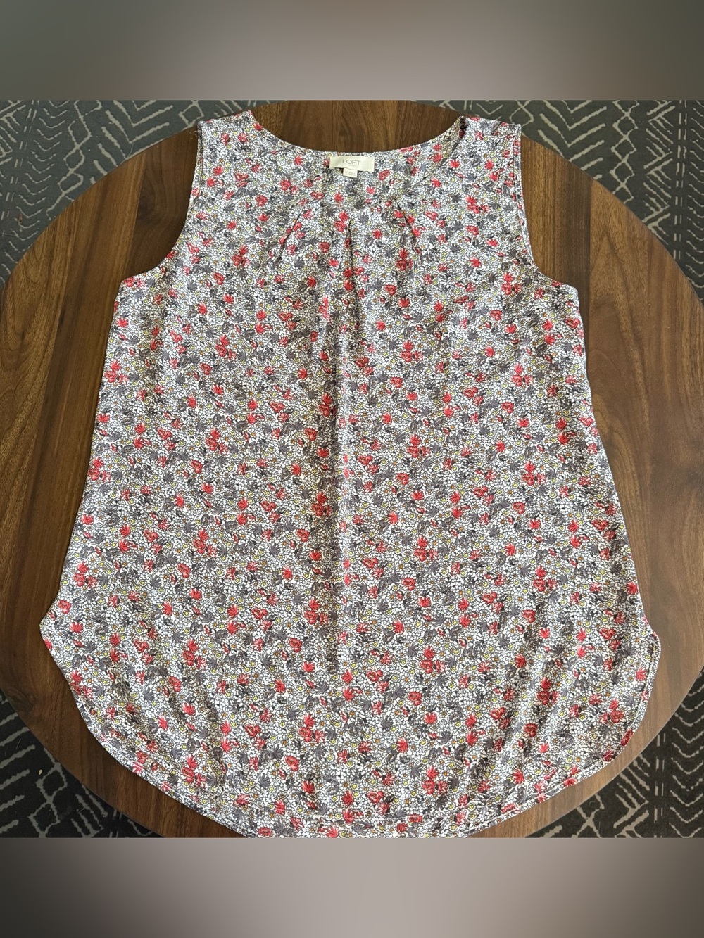 Loft tank top